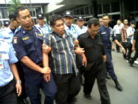 Aksi Teriak Hendri di DPR Dinilai Salah Alamat