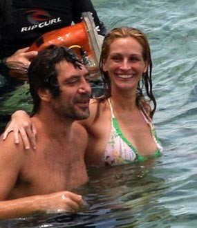 Javier Bardem Sangat Gugup Adu Akting dengan Julia Roberts