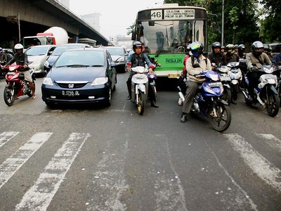 Jakarta Pukul 17.00 WIB