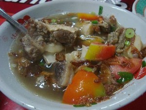 Sop Iga Hangat Rumah Babe