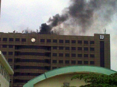 Gedung Pelni Terbakar
