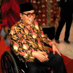 Wapres Boediono Mengenang Mbah Tardjo