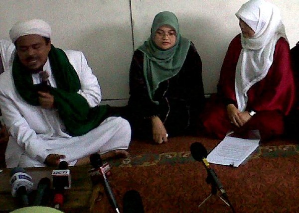 Fahira Idris Temui Habib Rizieq