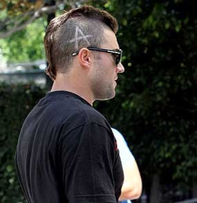 Demi Avril Lavigne, Eks Bintang The Hills Ukir Rambut 