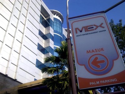Gedung MEX Diancam Bom