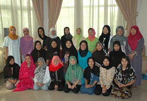 Lagi, KJRI Dubai Pulangkan 22 TKW Bermasalah