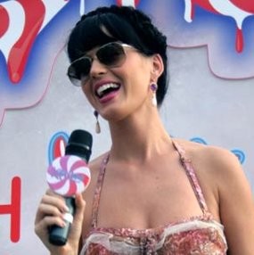 Justin Bieber: Katy Perry Cewek Paling Hot di Dunia