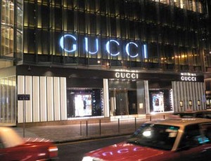 Gucci Kurangi Pamer Logo Dalam Koleksinya