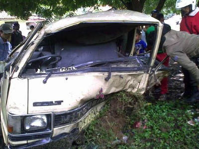 Mobil Terguling di Soreang