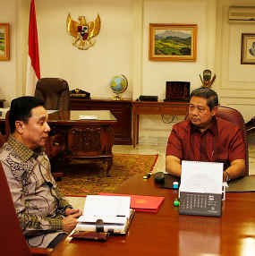 Kapolri Dipanggil SBY, Sertijab 5 Pejabat Polri Ditunda