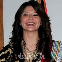 Hamil 5 Bulan, Tamara Bleszynski Tidak Mual & Ngidam
