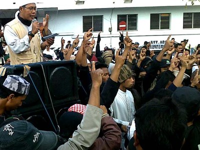 Demo Menuntut Baasyir Dibebaskan