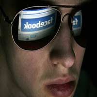 Pengiklan Kian Banjiri Facebook