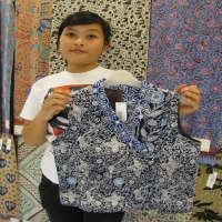 Pakai Batik dan Bordir Untungkan Perajin di Jabar
