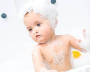 Tips Merawat Kulit Bayi