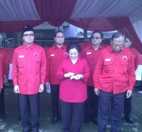 Mega Diundang ke Istana, Tapi Memang Pilih Upacara di DPP PDIP