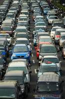 Macet Jakarta, Angkutan Massal, dan Gedung Baru DPR 