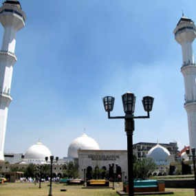 Berwisata Rohani di Bandung Yuk!