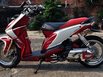 Motor Modifikasi Agustusan