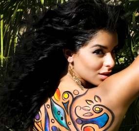 Jadi Kontroversi, Miss USA Tetap Puasa di Miss Universe
