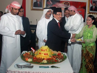 HUT RI di Abu Dhabi