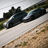 Mobil Tempur Audi R8 dan Q7