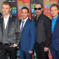 Backstreet Boys & New Kids On the Block Akan Konser Bareng?