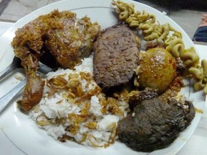Sahur Enak dengan Kuntilanak