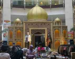 Meriahkan Ramadan dengan Replika Taj Mahal dari Batik