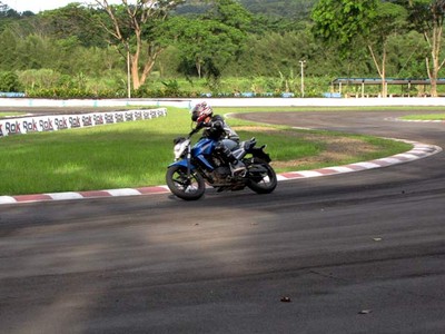 Test Ride Yamaha Byson