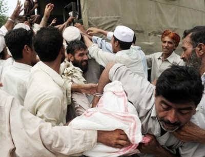 Derita Warga Pakistan