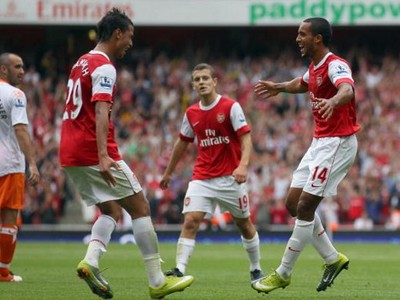 Arsenal Bintang Enam