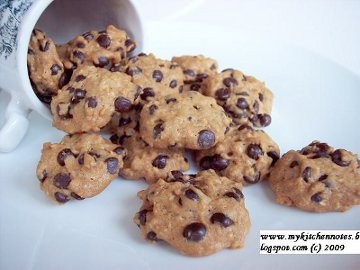 Resep Kue: Chocolate Chip Cookies Resep Kue: Chocolate Chip Cookies