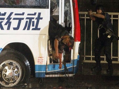 Penyanderaan Berakhir, 8 Turis Tewas