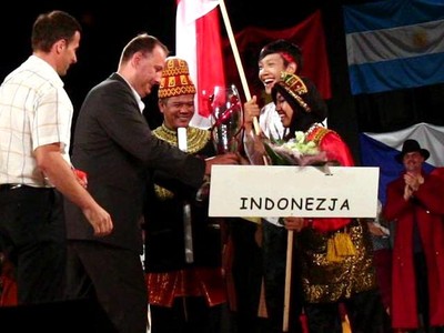 T-Ta Paramadina Terima Special Award