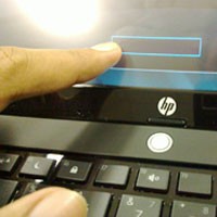 HP Mini 5102, Netbook Glossy Berlayar Sentuh