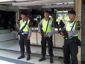 SMS Ancaman Perampokan Toko Emas Membuat Polisi Kediri Siaga