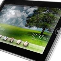 Kepincut Tablet PC, HTC Gaet Raksasa Internet?