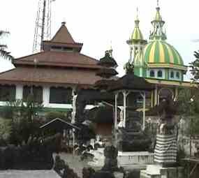 Bersatunya Masjid, Gereja dan Pura di Desa Pancasila