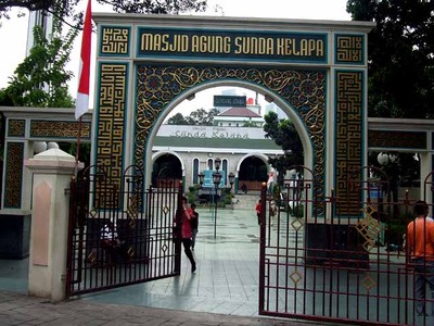 Semarak Ramadan di Masjid Sunda Kelapa