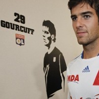 Gourcuff Bisa Debut Lawan Ayah Sendiri