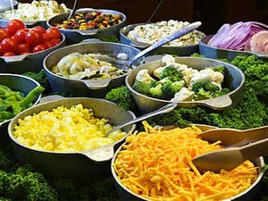Teliti Meracik Salad