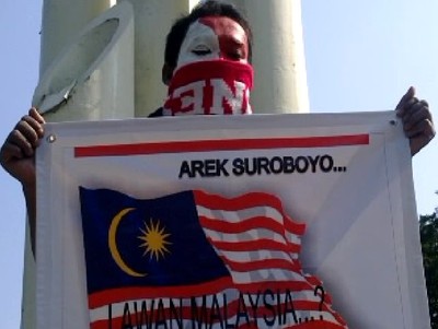Aksi Bisu Kecam Malaysia
