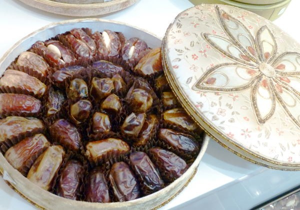 Yuk, Belanja Parsel Kurma di Bateel!