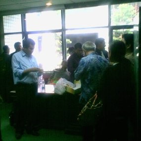 Divonis 4 Tahun, Anggodo Pesta Makan Roti