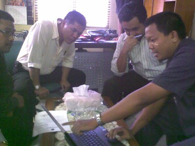 Tim Sukses 6 Pasang Cabup Datangi Polisi