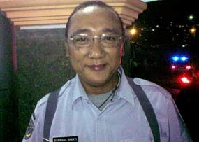 Bambang Bhakti Lebih Preman di Pelabuhan