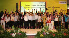 Buka Puasa Bersama Isat BB Community dengan Manajemen Indosat