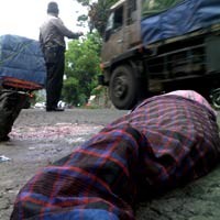 Rem Blong, Truk Lindas Pemotor di Sumedang