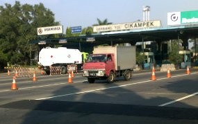 Ada Pelebaran di Km 27-30 Tol Cikampek